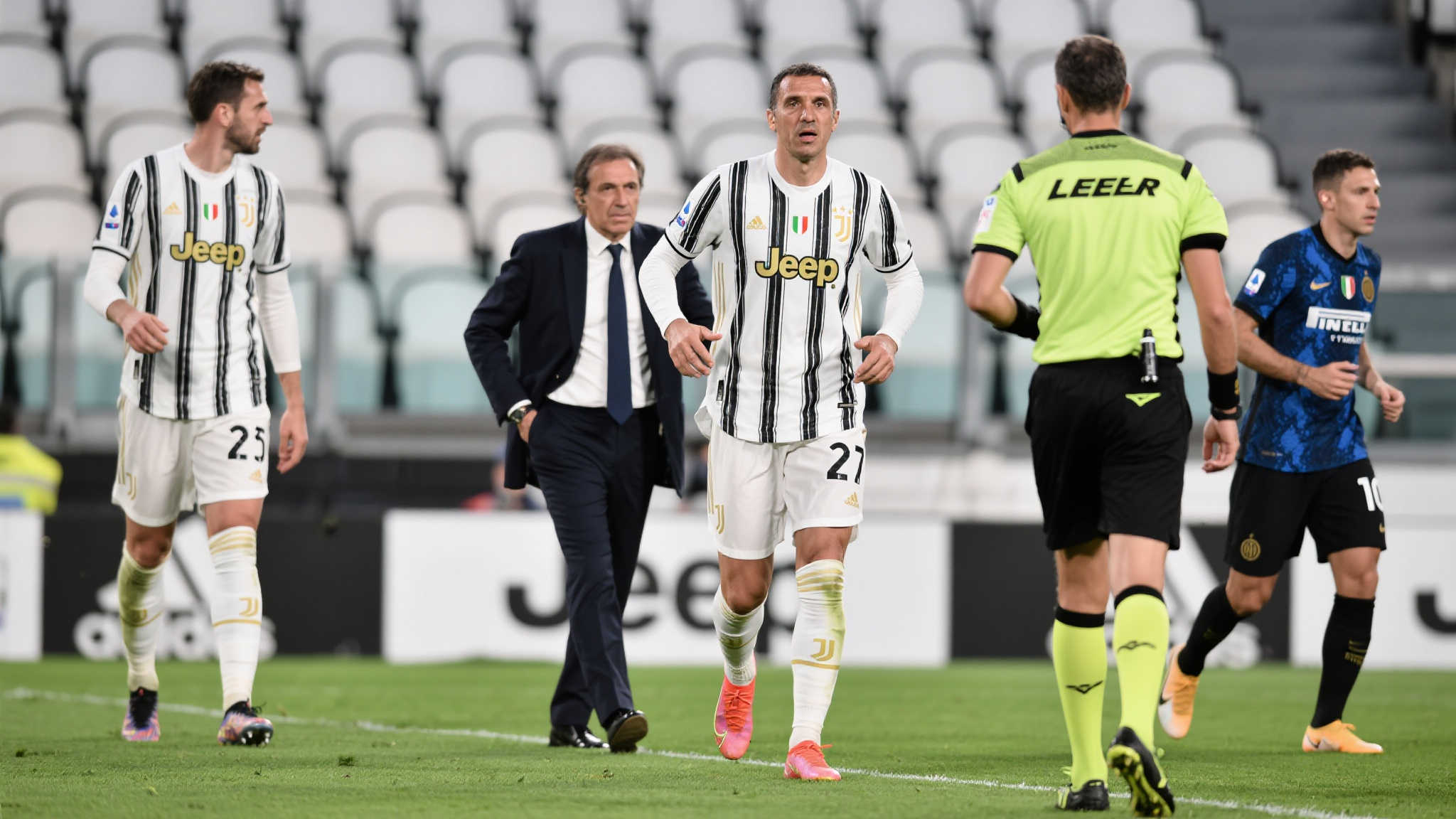 得两个进球 得两个进球