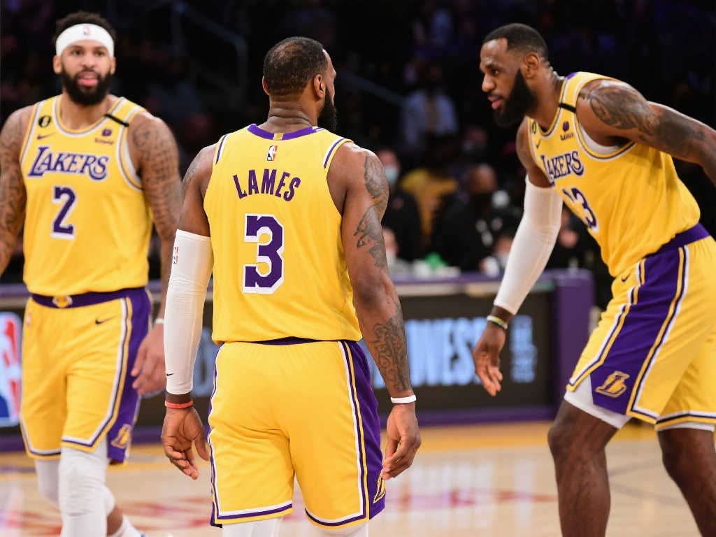 佩处于火热 佩处于火热