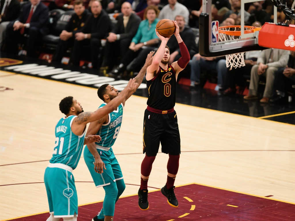 更是对其心 更是对其心