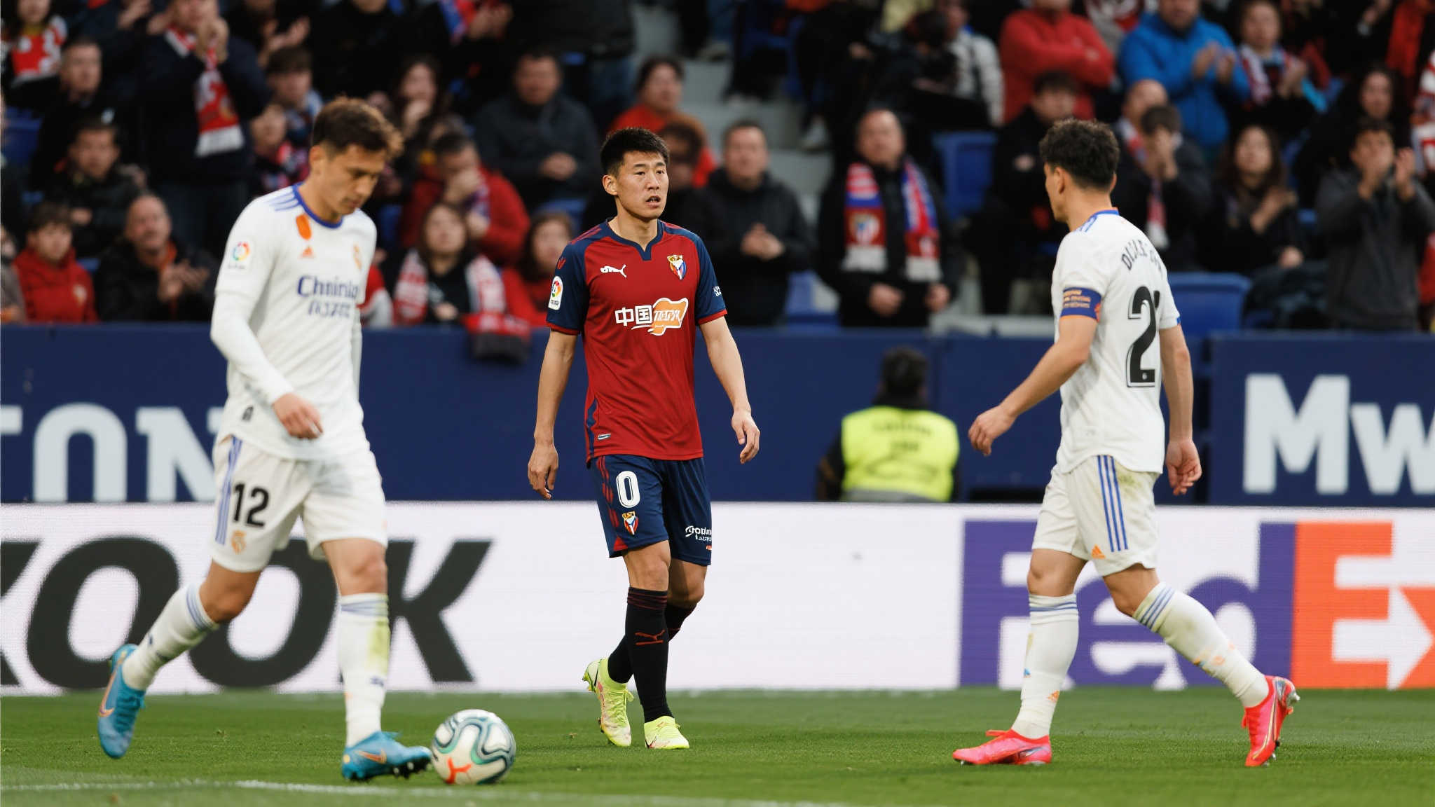 的赛事中受 的赛事中受